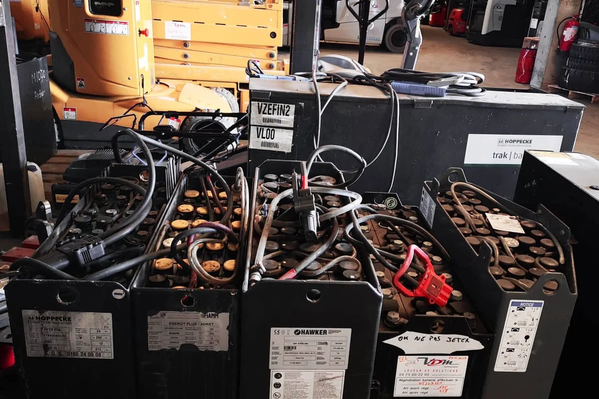 regeneration de batterie de chariots de manutention occasion